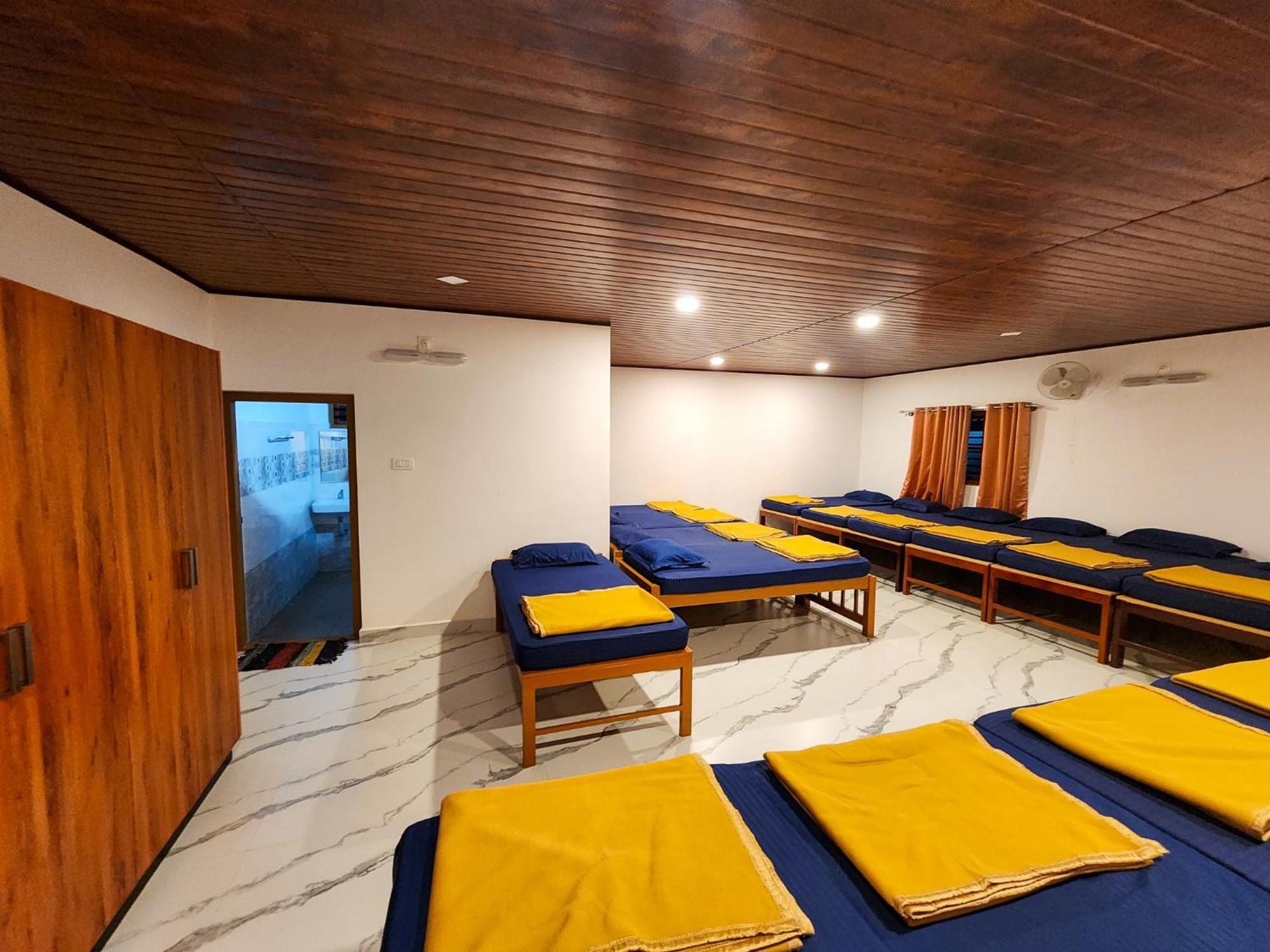 Celestial Heights Homestay Kurchi Exteriör bild