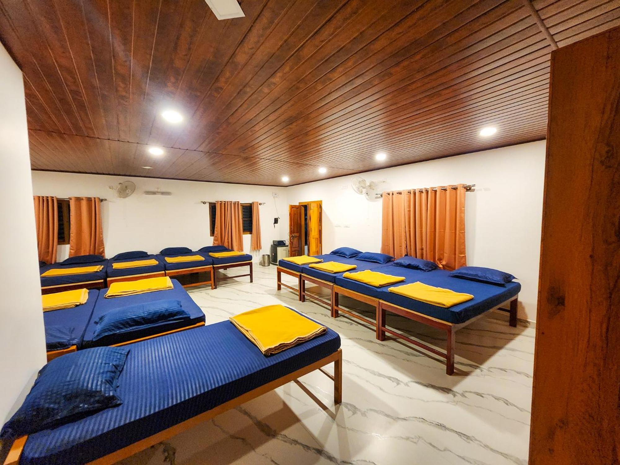 Celestial Heights Homestay Kurchi Exteriör bild