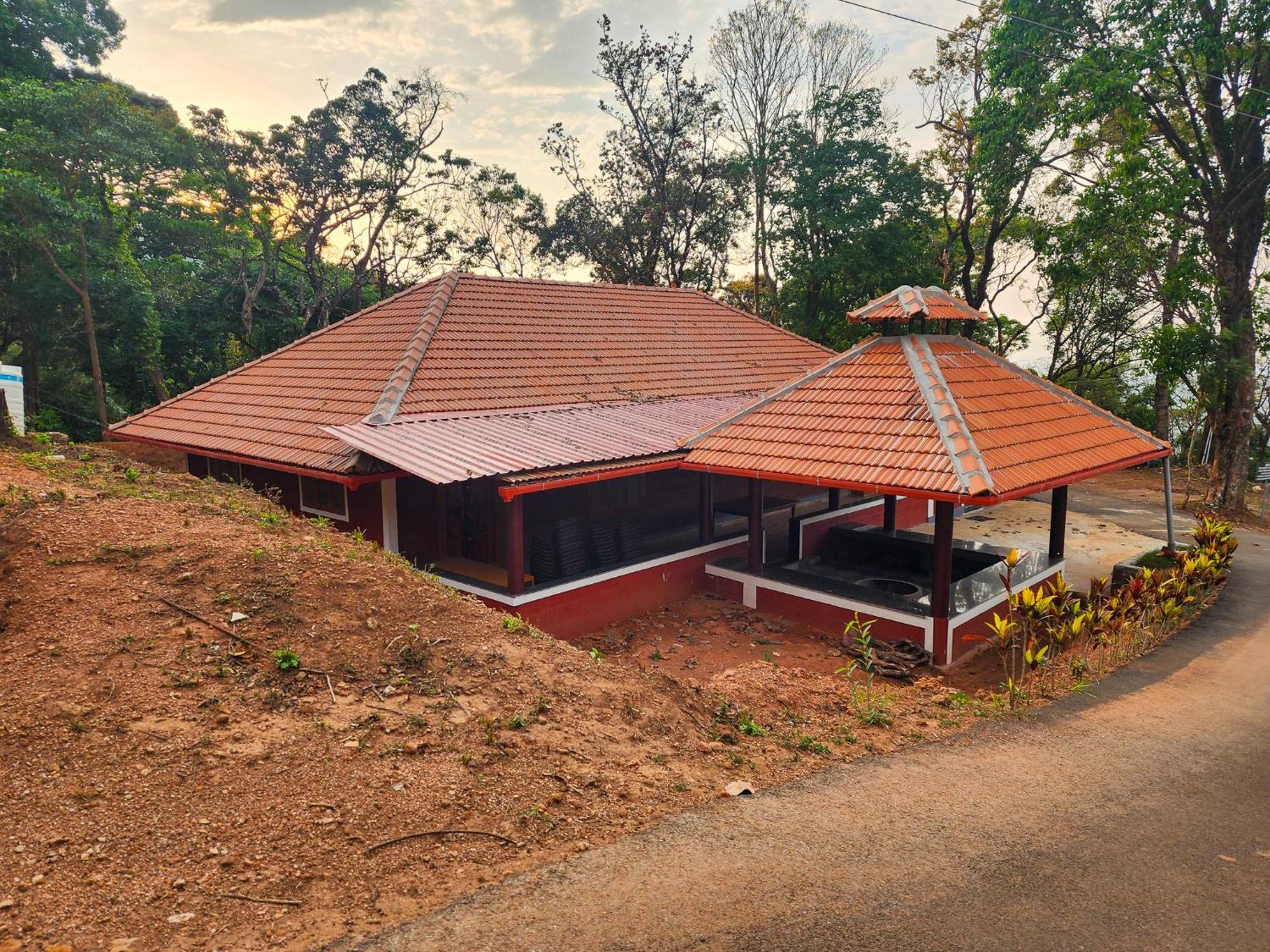 Celestial Heights Homestay Kurchi Exteriör bild